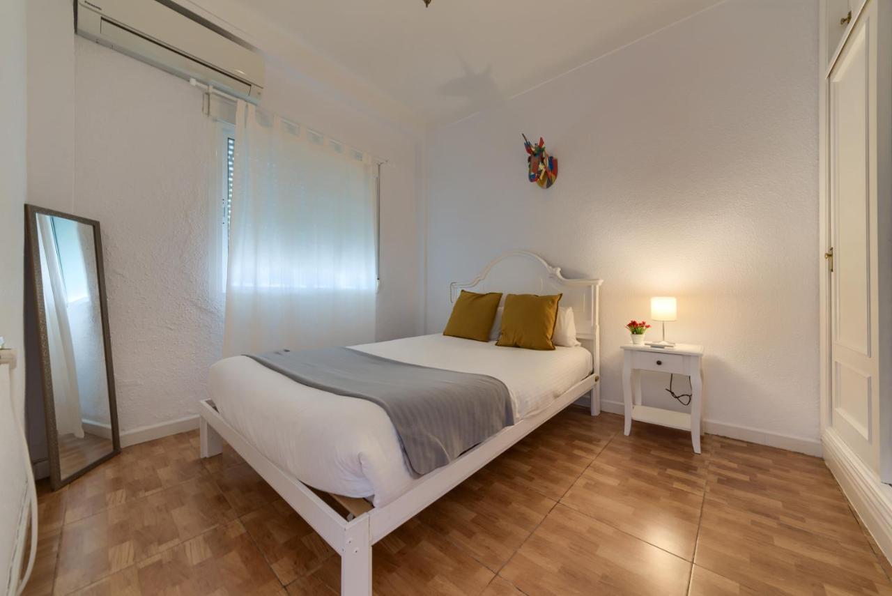 Holidays2Malaga Soho Pasaje De Valencia Dış mekan fotoğraf
